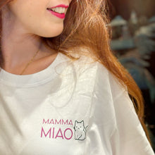 Carica l&#39;immagine nel visualizzatore di Gallery, Tshirt mamma miao
