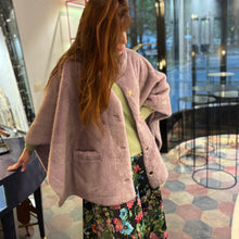 Carica l&#39;immagine nel visualizzatore di Gallery, Eco pelliccia lilla
