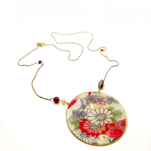 Collana giapponese beige e rosso