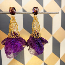 Load image into Gallery viewer, Bellflower earrings

