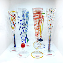 Load image into Gallery viewer, Massimo Lunardon set of 6 flutes model Rossini blown glass
